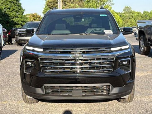 New 2026 Chevrolet Traverse LT FWD image 2