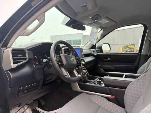 Used 2023 Toyota Tundra SR5 AWD/4WD image 17