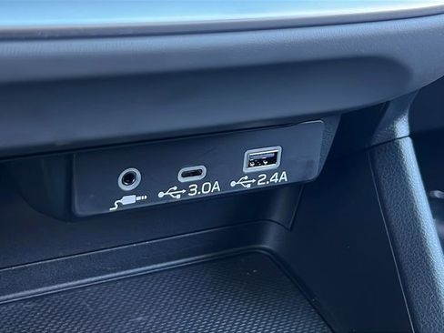 Certified 2025 Subaru Crosstrek 2.0i Premium image 25