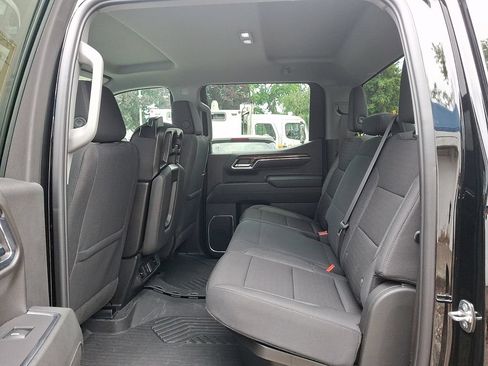 Used 2024 Chevrolet Silverado 1500 LT Trail Boss AWD/4WD image 10