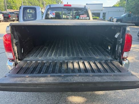 Used 2016 Toyota Tacoma TRD Off-Road w/ Towing Package AWD/4WD image 23
