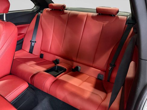 Used 2015 BMW M235i xDrive Coupe image 16