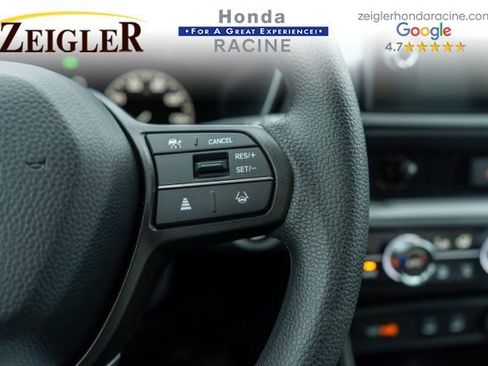 Used 2025 Honda CR-V EX image 19