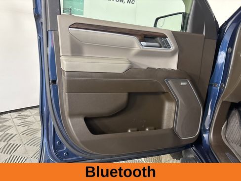 Used 2022 GMC Sierra 1500 SLT w/ SLT Convenience Package image 10