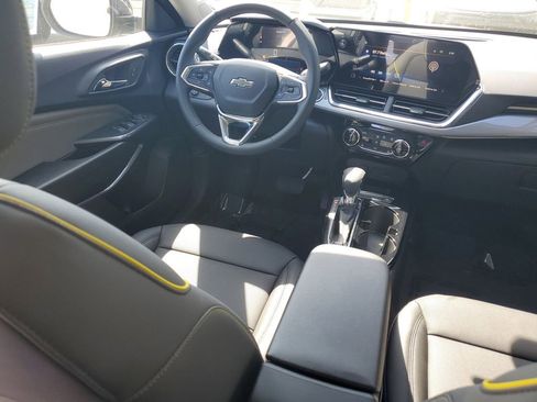 New 2026 Chevrolet Trax ACTIV FWD image 12