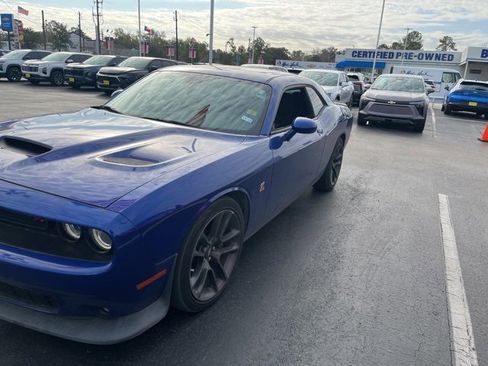Used 2020 Dodge Challenger R/T Scat Pack image 4