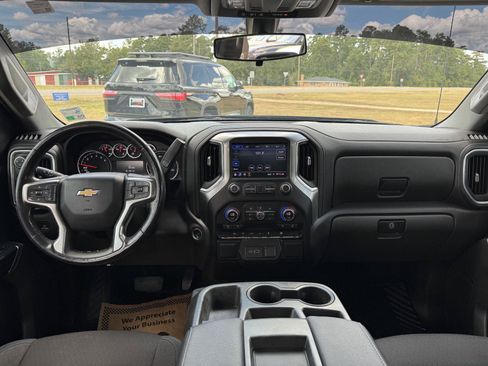 Used 2019 Chevrolet Silverado 1500 LT w/ Texas Edition RWD image 14