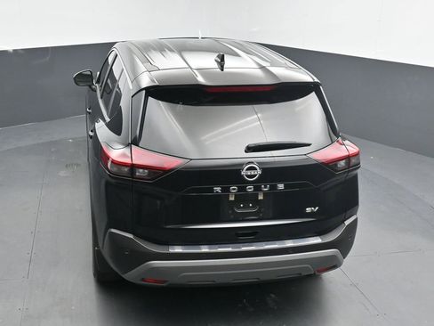 Used 2023 Nissan Rogue SV image 15