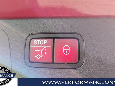 Used 2020 Mercedes-Benz GLC 300 4MATIC image 16