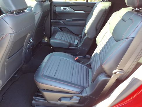 New 2026 Ford Explorer ST-Line image 5