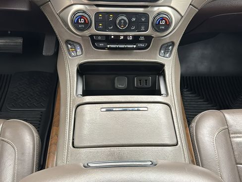 Used 2019 GMC Yukon Denali AWD/4WD image 34