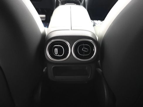 Certified 2026 Mercedes-Benz GLC 300 4MATIC image 28