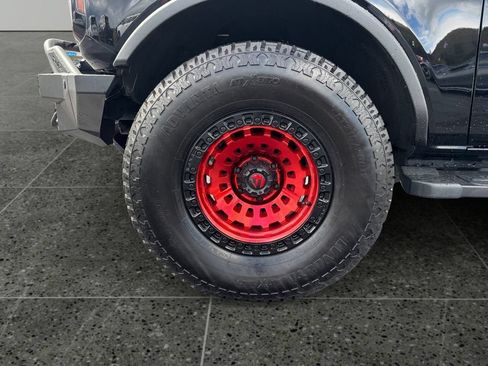 Used 2022 Ford Bronco Wildtrak AWD/4WD image 4