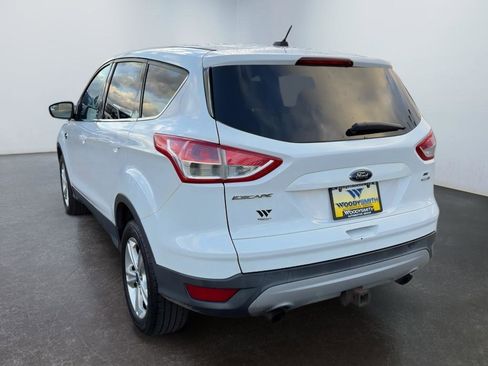 Used 2013 Ford Escape SE w/ Class II Trailer Tow Pkg image 3