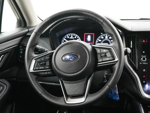 Used 2025 Subaru Outback Premium AWD/4WD image 16