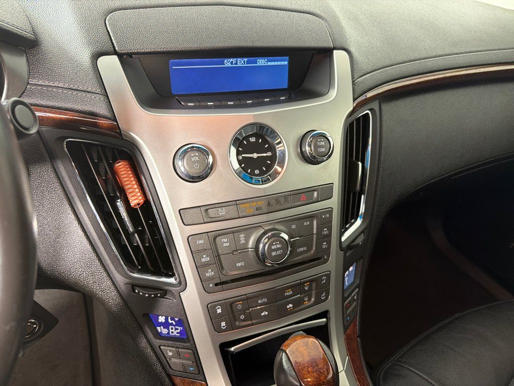 Used 2010 Cadillac CTS Luxury AWD/4WD image 14