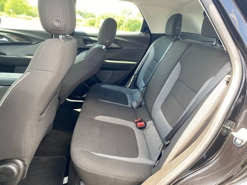 Certified 2023 Chevrolet TrailBlazer LS AWD/4WD image 18
