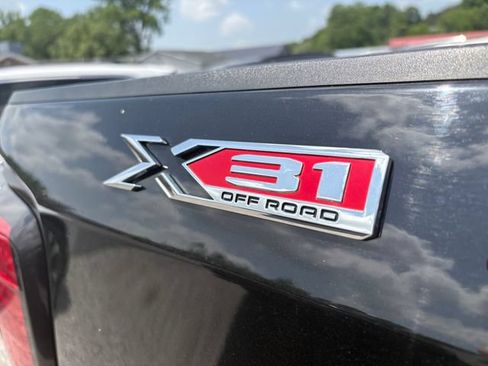 Used 2019 GMC Sierra 1500 SLE w/ SLE Value Package AWD/4WD image 53