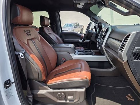 Used 2019 Ford F350 King Ranch w/ Chrome Package RWD image 35