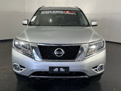 Used 2016 Nissan Pathfinder SL w/ SL Tech Package image 4