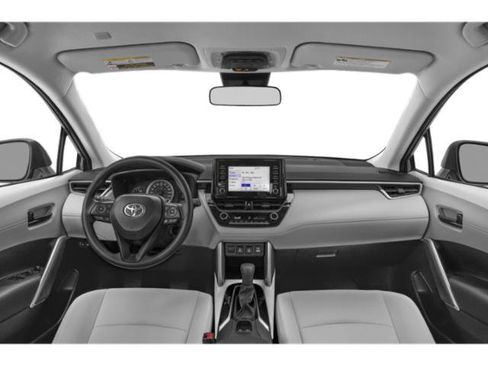 Used 2023 Toyota Corolla Cross L image 9