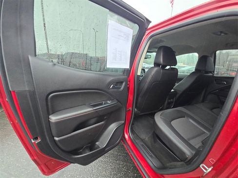 Used 2018 GMC Canyon All Terrain image 11