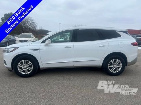 Used 2020 Buick Enclave Preferred w/ LPO, Floor Liner Package image 3