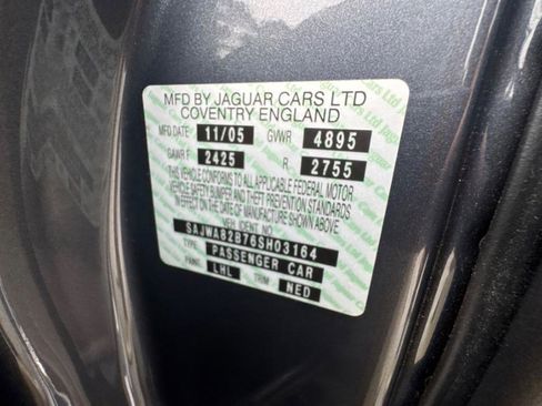 Used 2006 Jaguar XJ Vanden Plas RWD image 12