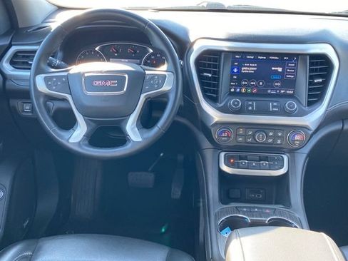 Certified 2023 GMC Acadia SLT AWD/4WD image 7