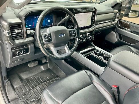 Used 2024 Ford F250 Lariat w/ Lariat Ultimate Package AWD/4WD image 38
