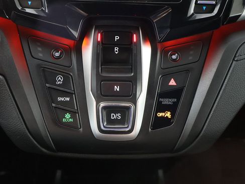 Used 2023 Honda Odyssey Sport image 48