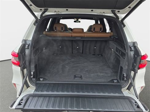 Used 2021 BMW X5 M w/ Competition Package image 14