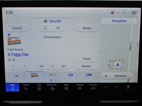 Used 2023 Ford Expedition Max XLT image 25