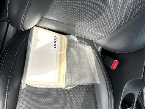 Used 2020 Hyundai Kona Ultimate image 11