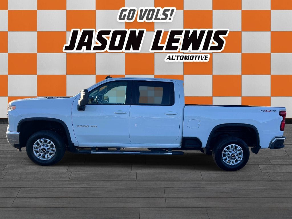 Used 2025 Chevrolet Silverado 2500 LT w/ Convenience Package AWD/4WD image 6