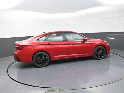 New 2026 Volkswagen Jetta SE FWD image 11
