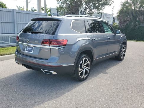 Certified 2021 Volkswagen Atlas SEL Premium AWD/4WD image 4
