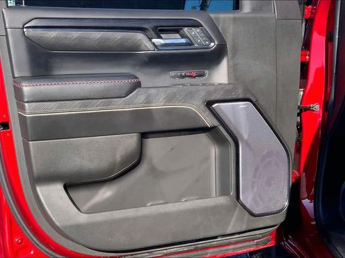 Used 2022 GMC Sierra 1500 AT4X AWD/4WD image 22