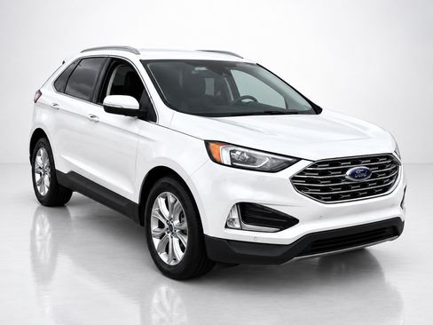 Used 2021 Ford Edge Titanium FWD image 24