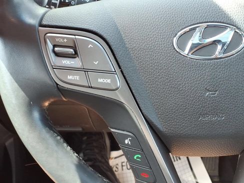 Used 2018 Hyundai Santa Fe Sport w/ 2.0T Ultimate Tech Package 05 AWD/4WD image 17