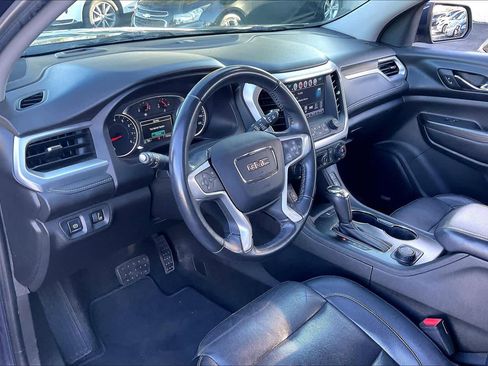 Used 2018 GMC Acadia SLT image 16