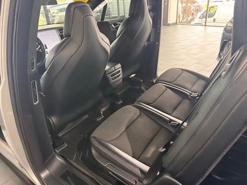 Used 2017 Tesla Model X 75D image 20