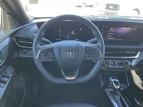 Used 2024 Buick Envista Sport Touring w/ Convenience I Package image 14