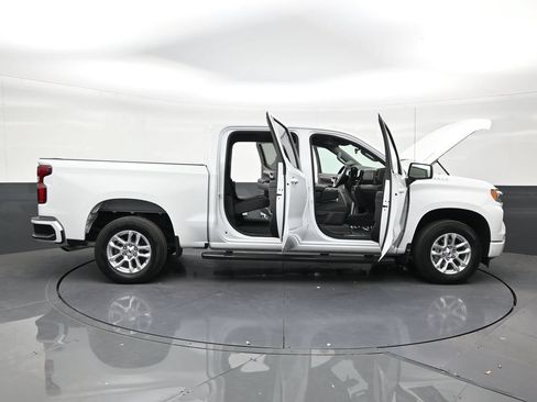 Used 2023 Chevrolet Silverado 1500 RST RWD image 26