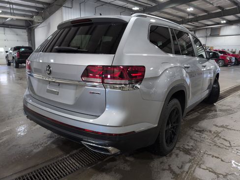 Used 2022 Volkswagen Atlas SEL image 3