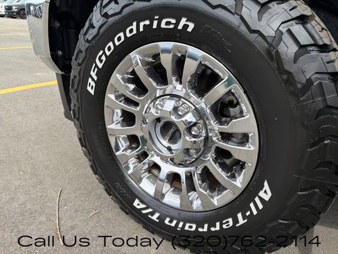 Used 2021 Ford F250 XLT w/ XLT Premium Package AWD/4WD image 11