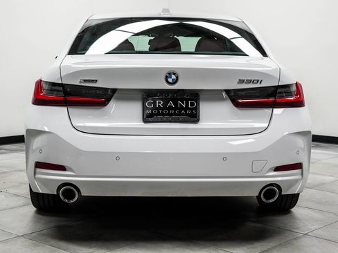 Used 2025 BMW 330i xDrive 330i xDrive image 7