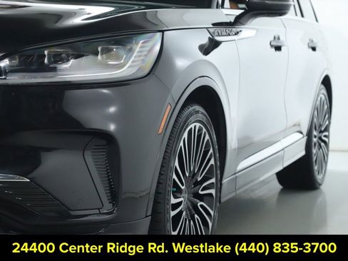Certified 2025 Lincoln Aviator Black Label image 5