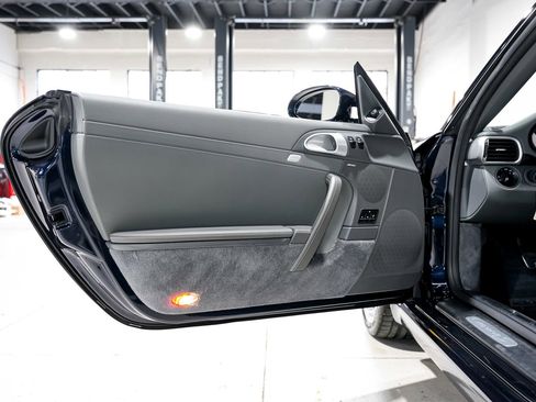 Used 2006 Porsche 911 Carrera S RWD image 23