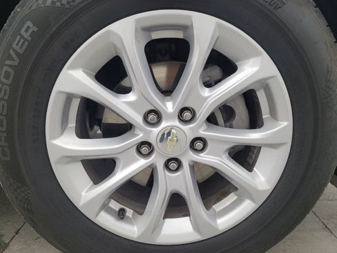 Used 2020 Chevrolet Equinox LT FWD image 31